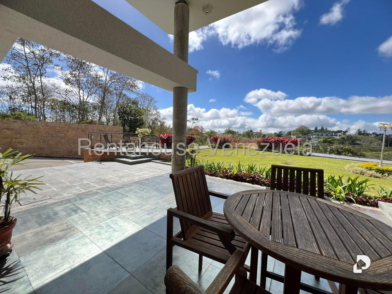 Casa en La Lagunita Country Club, Caracas – 21