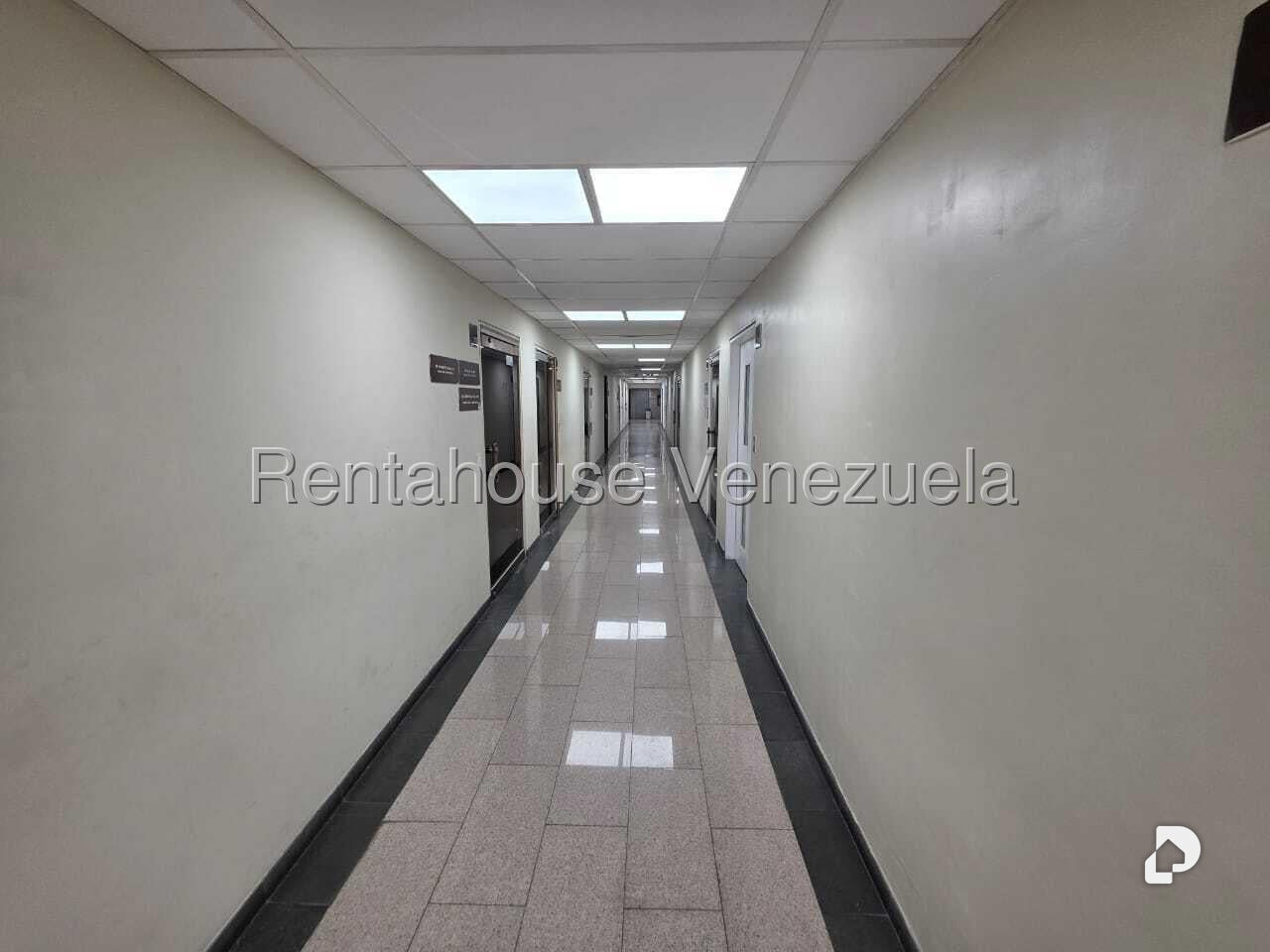 Local comercial en San Bernardino, Caracas – 14