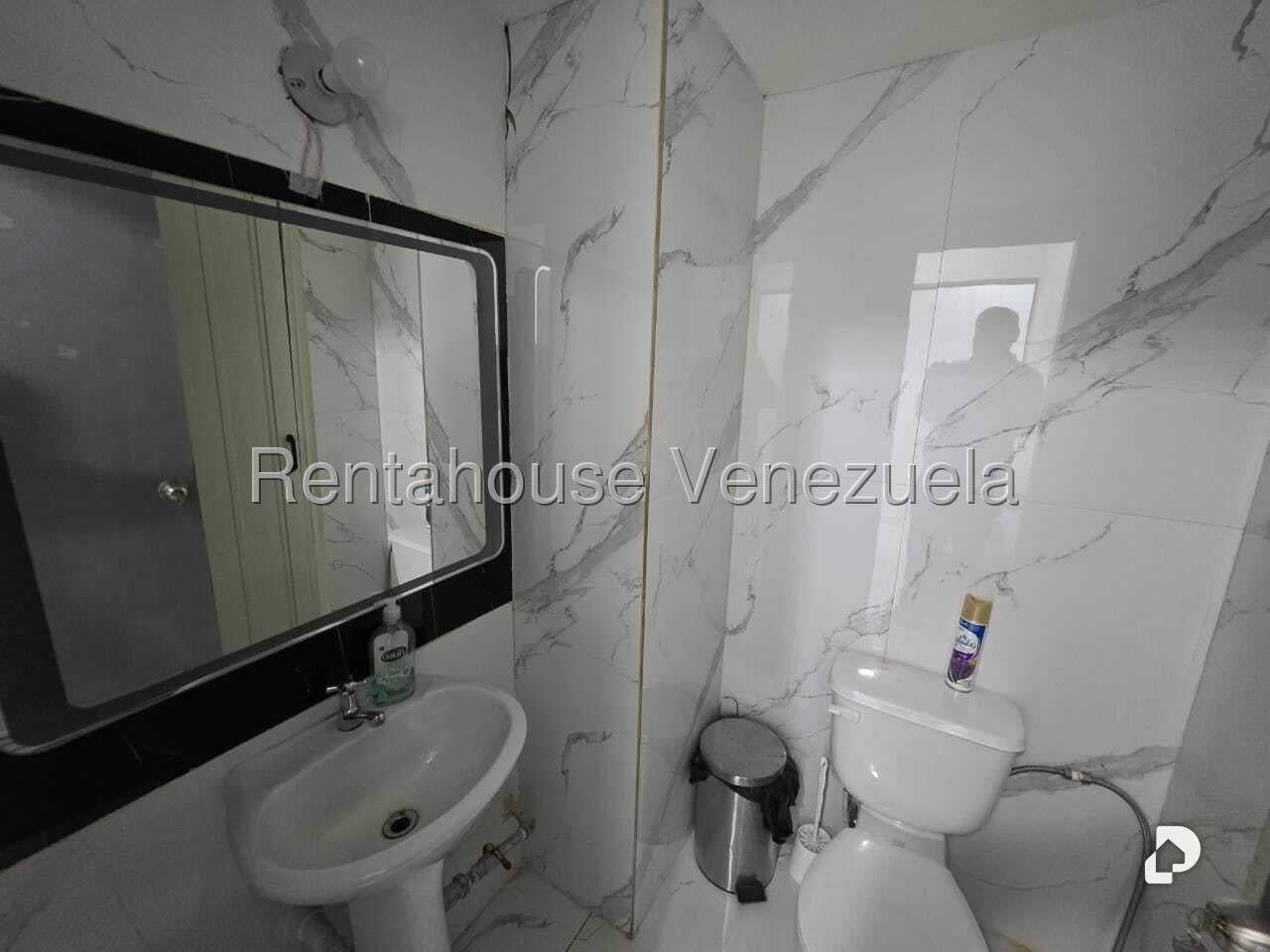 Local comercial en San Bernardino, Caracas – 11