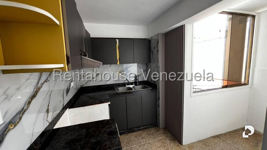 Apartamento en Parroquia La Candelaria, Caracas – 11