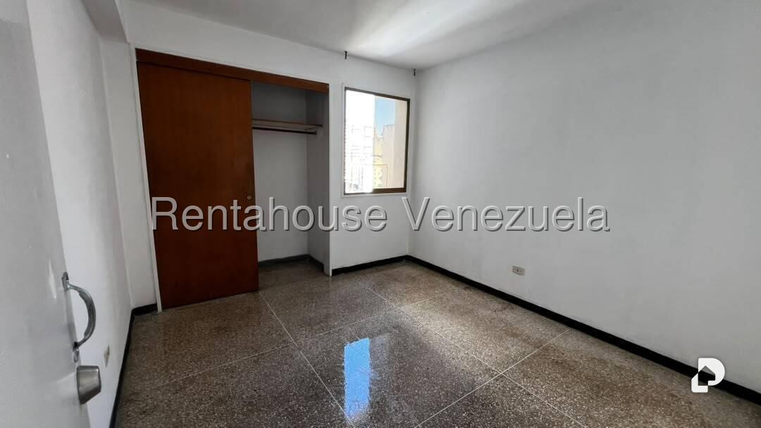 Apartamento en Parroquia La Candelaria, Caracas – 16