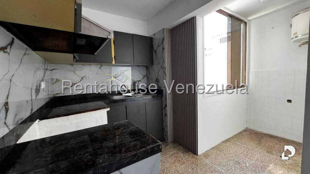 Apartamento en Parroquia La Candelaria, Caracas – 13