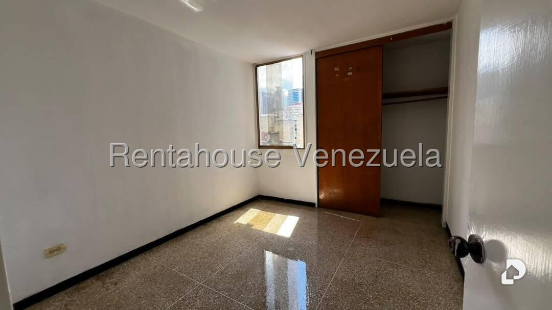 Apartamento en Parroquia La Candelaria, Caracas – 17