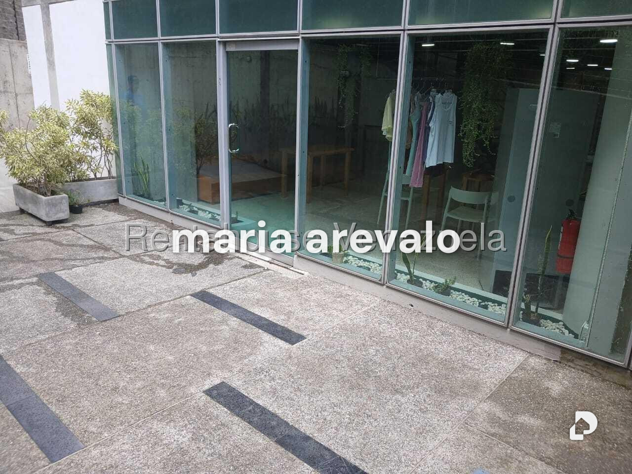 Local comercial en La Trinidad, Caracas – 16