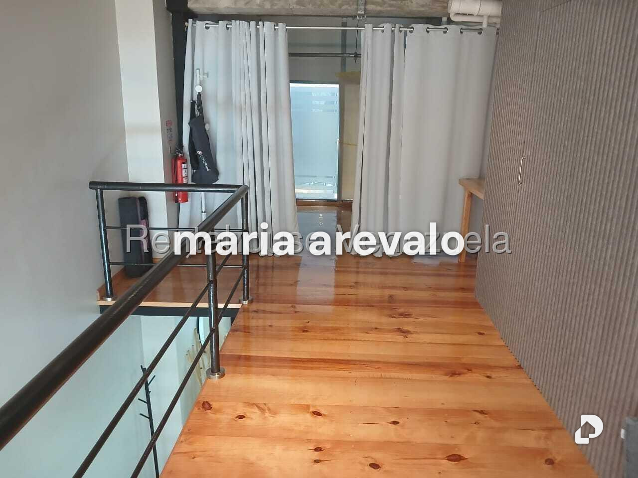 Local comercial en La Trinidad, Caracas – 25