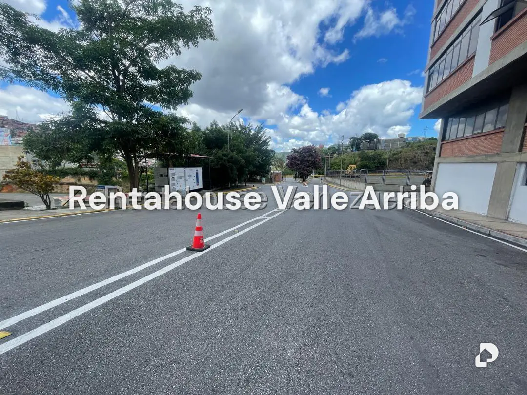 Terreno en El Valle, Caracas – 14