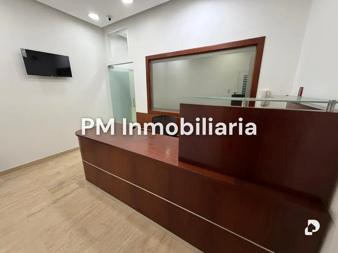 Oficina en Los Palos Grandes, Caracas – 1