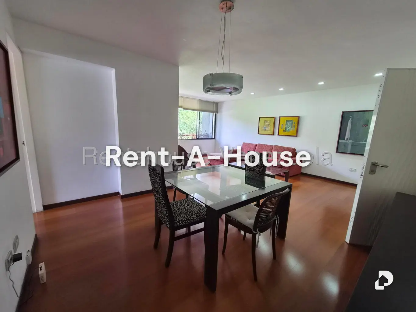 Apartamento en Los Naranjos (del Cafetal), Caracas – 11