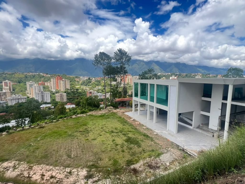Casa en Cerro Verde, Caracas - 1