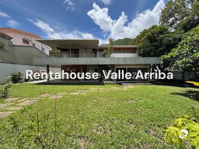 House in Loira, Caracas – 28