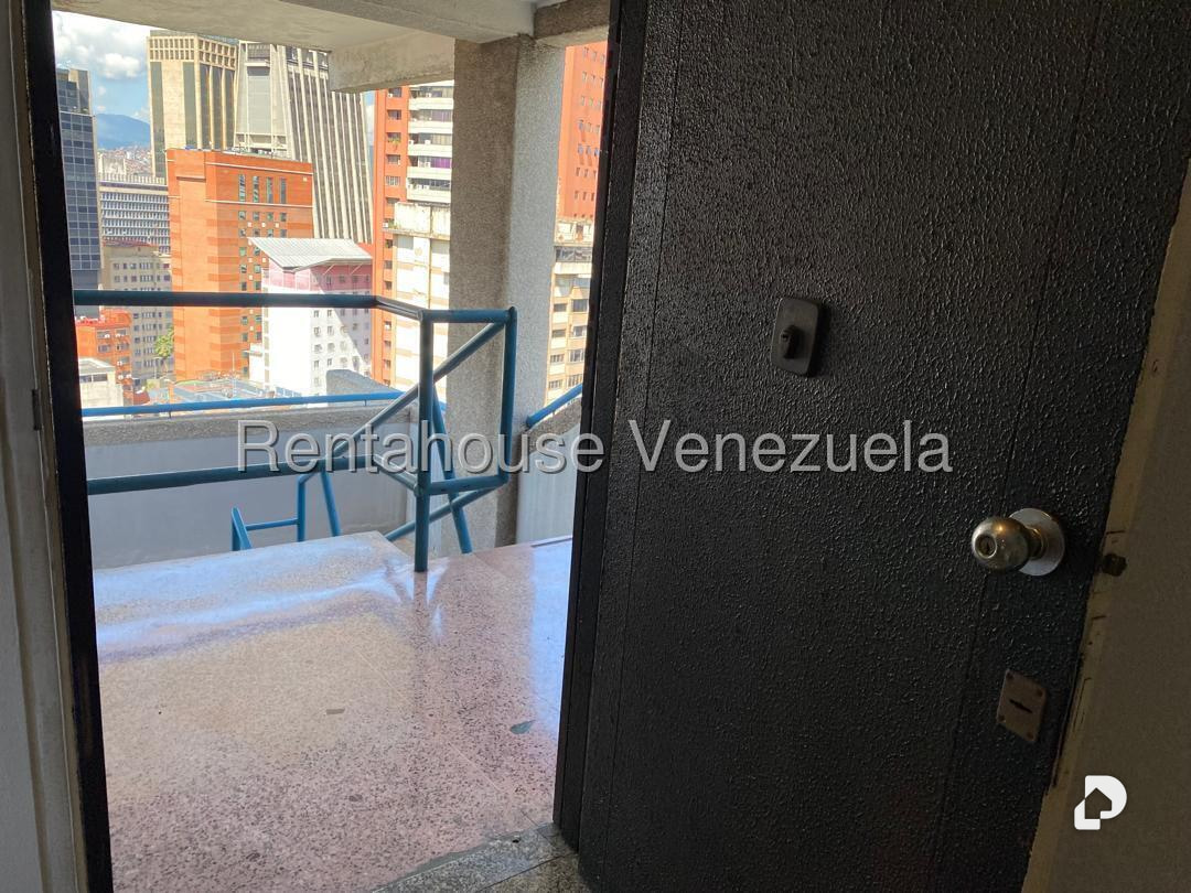Oficina en Los Cedros, Caracas – 22