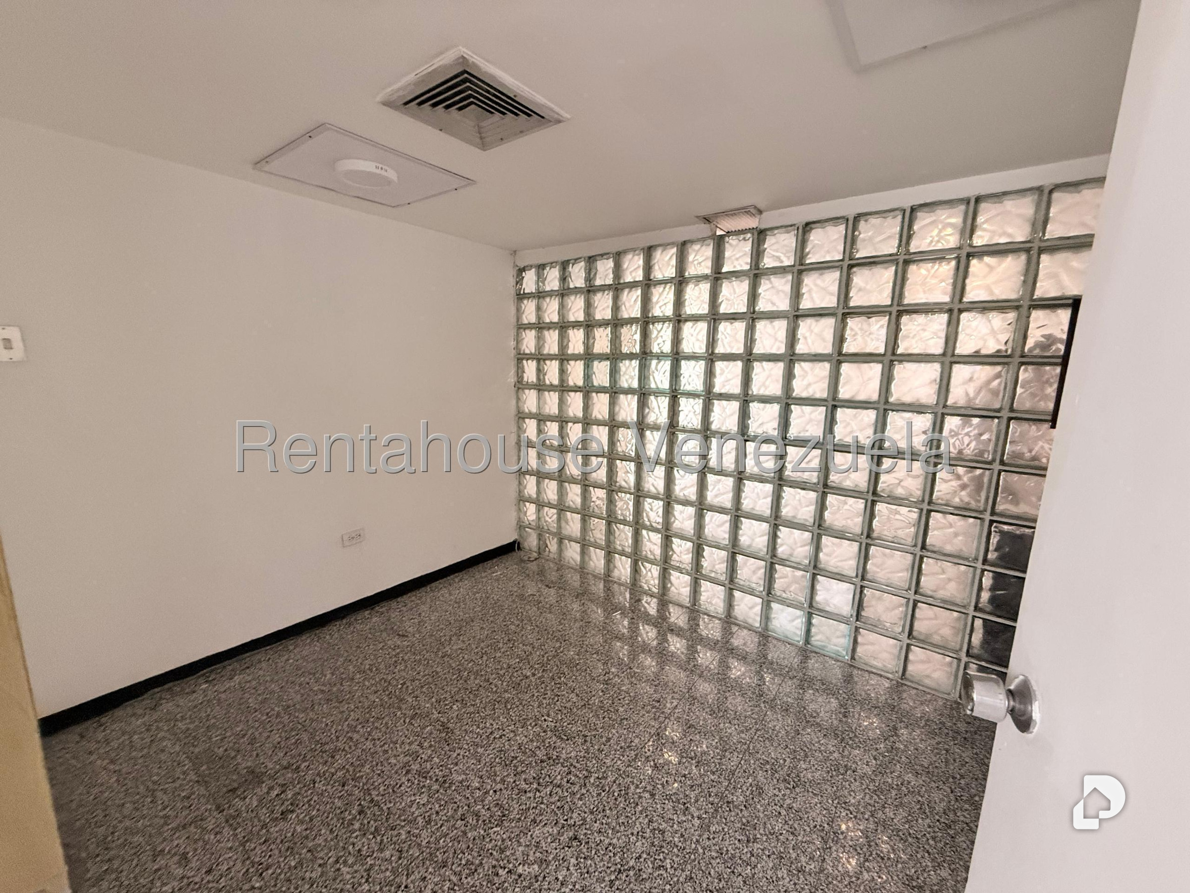 Oficina en Los Cedros, Caracas – 10