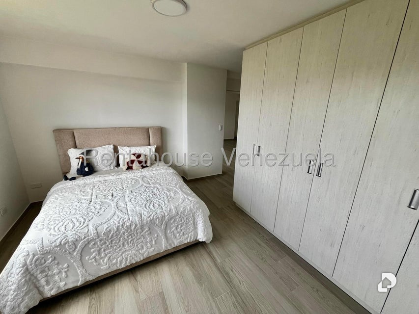 Apartamento en El Pauji, Caracas – 11