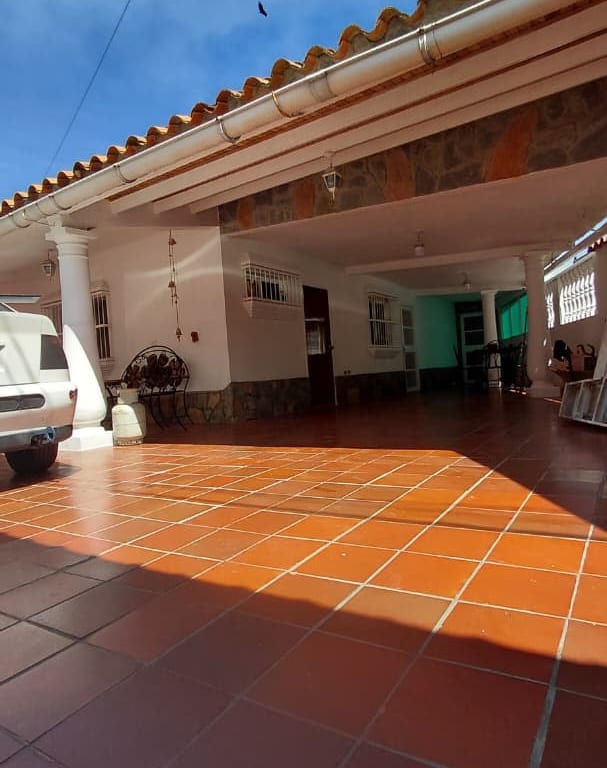 Casa en Club de Campo, Altos Mirandinos - 1