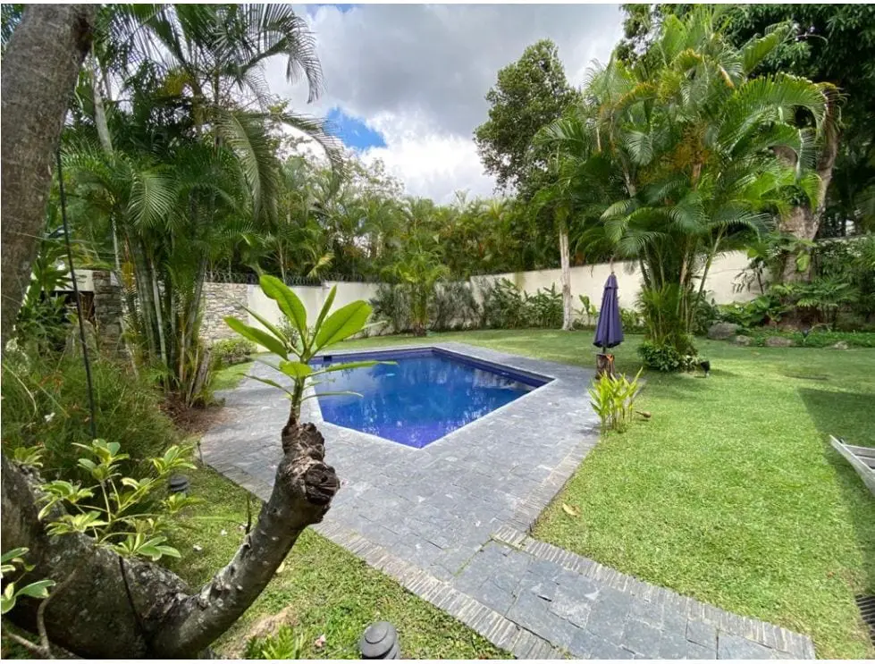 House in Country Club, Caracas - 1