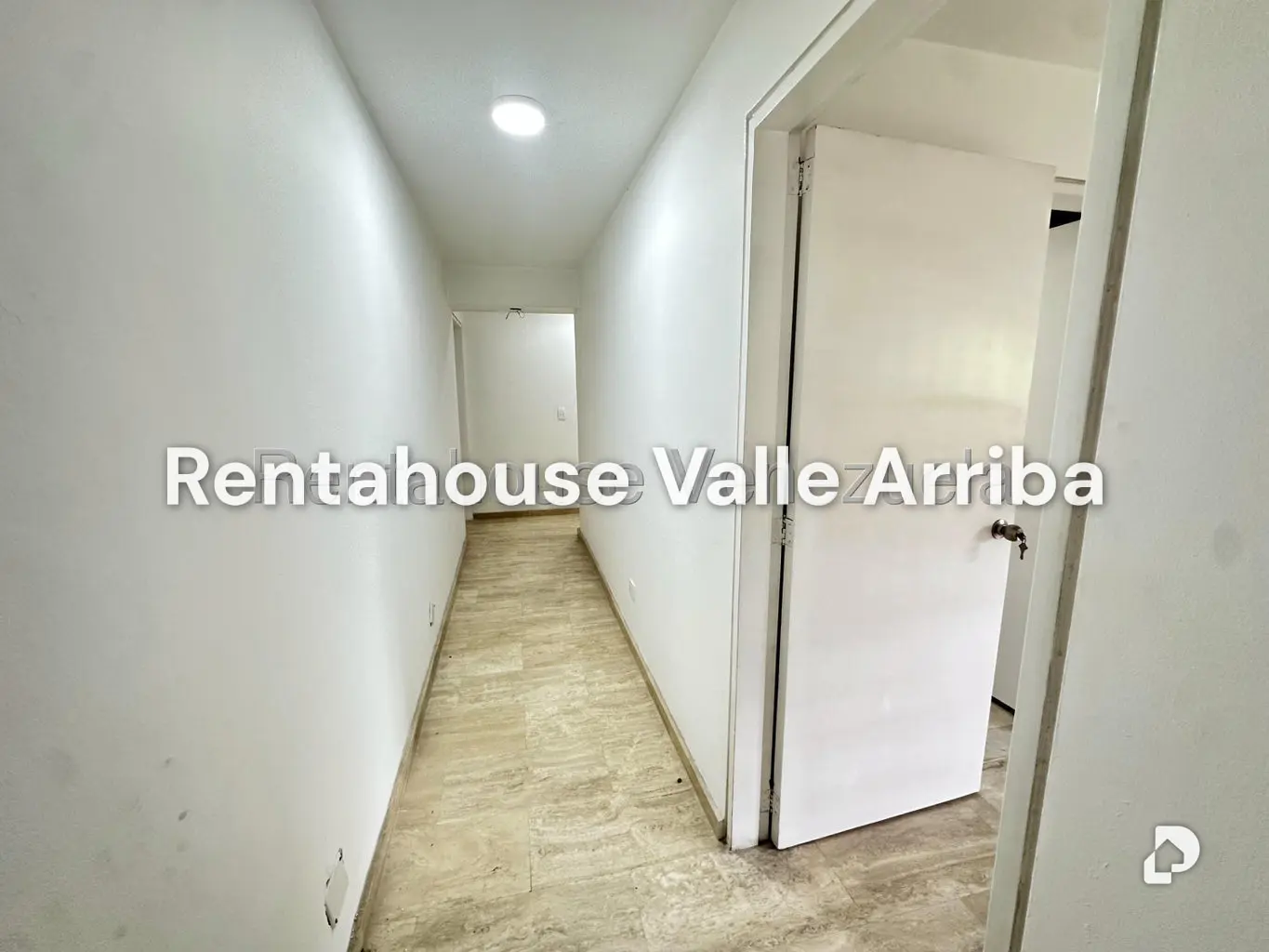 Apartamento en La Boyera, Caracas – 11