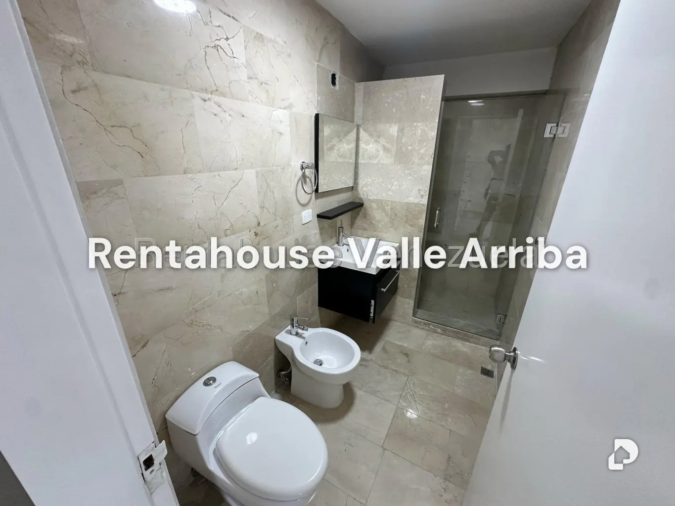 Apartamento en La Boyera, Caracas – 15