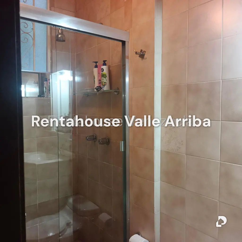 Apartamento en Los Chaguaramos, Caracas – 23