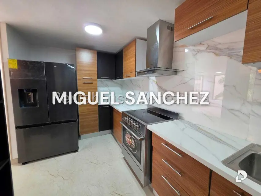Apartamento en Los Naranjos, Caracas – 7