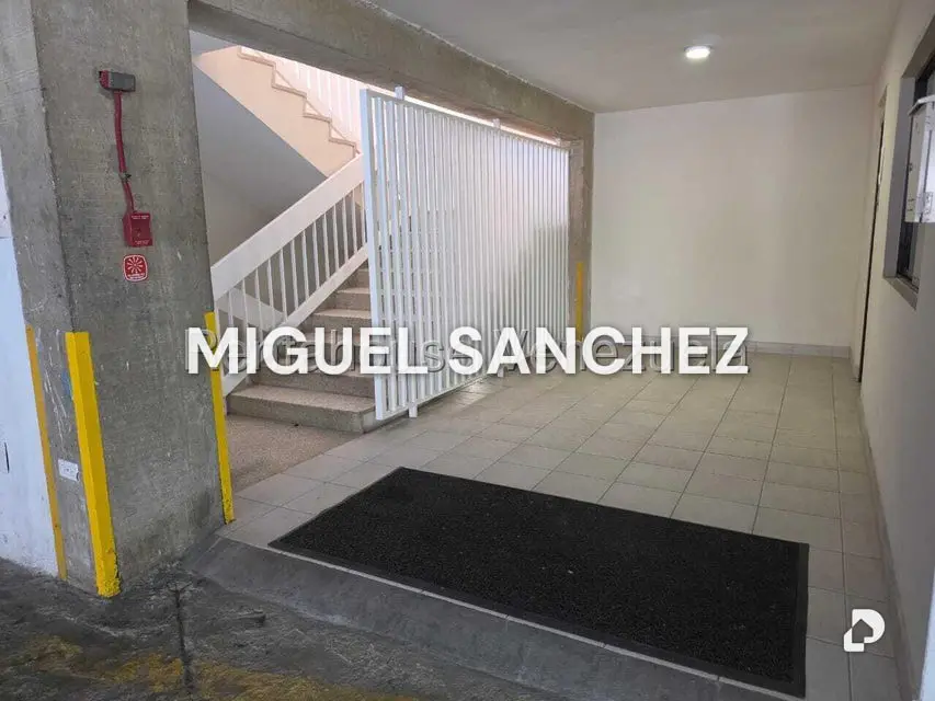Apartamento en Los Naranjos, Caracas – 25
