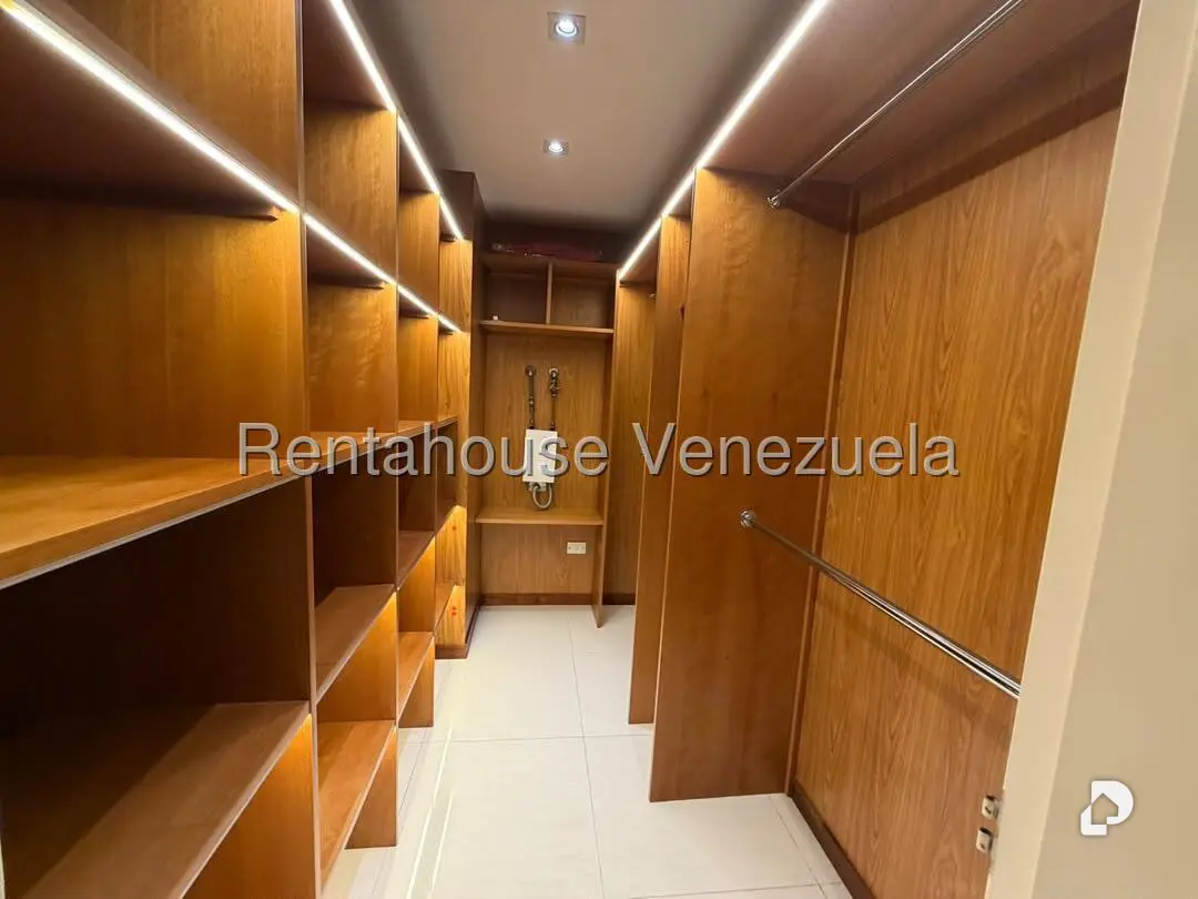 Apartamento en Lomas del Sol, Caracas – 23