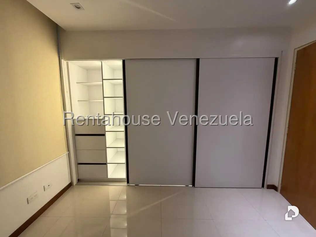 Apartamento en Lomas del Sol, Caracas – 30