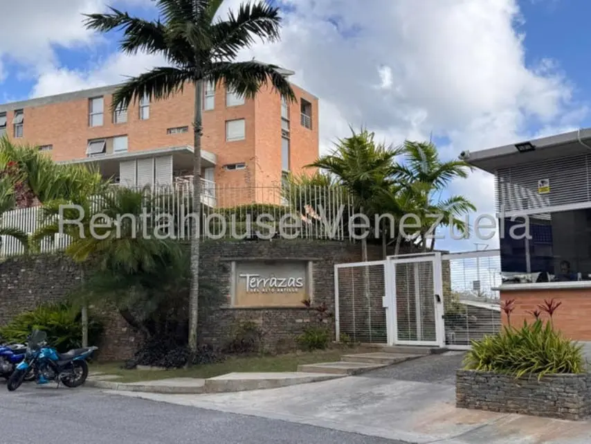 Apartment in Alto Hatillo, Caracas - 1