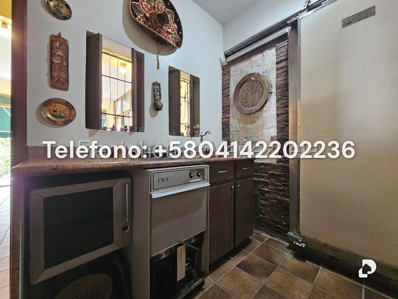House in La Lagunita Country Club, Caracas – 38