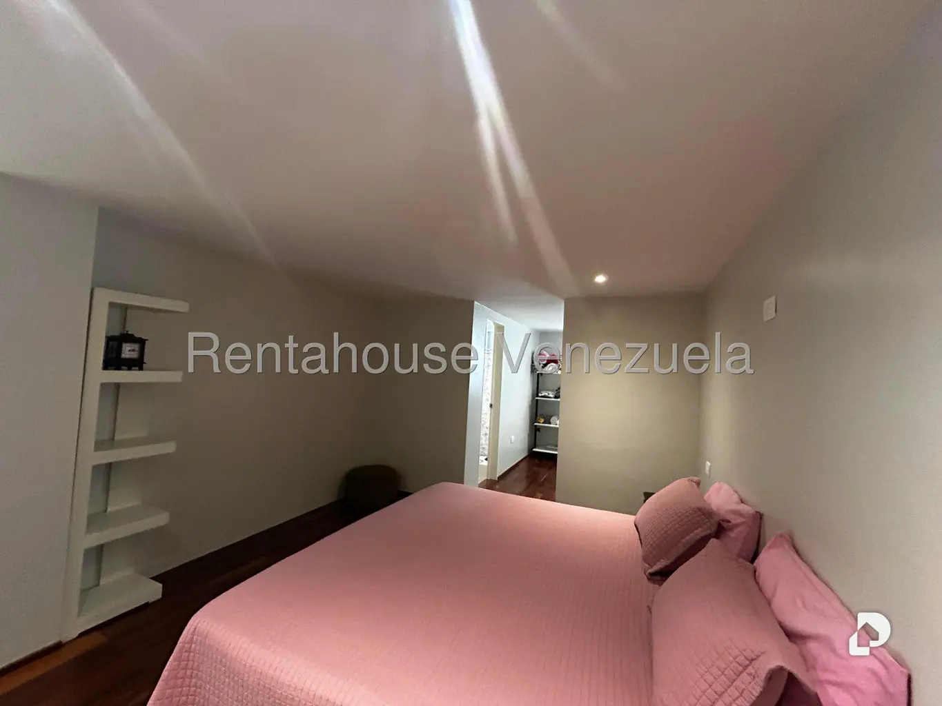 Apartamento en La Castellana, Caracas – 25