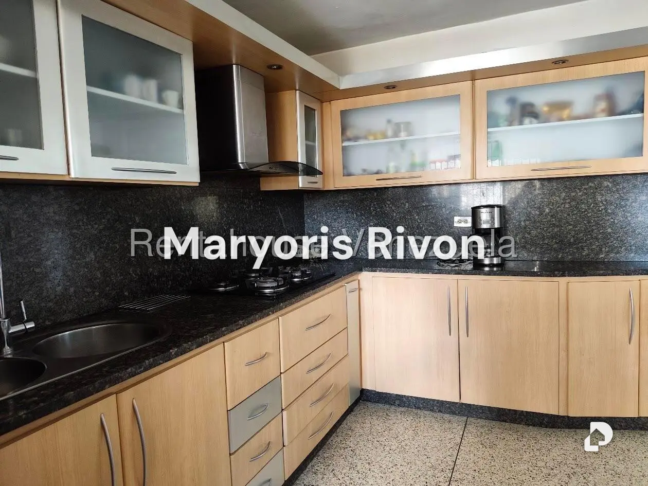 Apartamento en Parroquia Santa Teresa, Caracas – 15