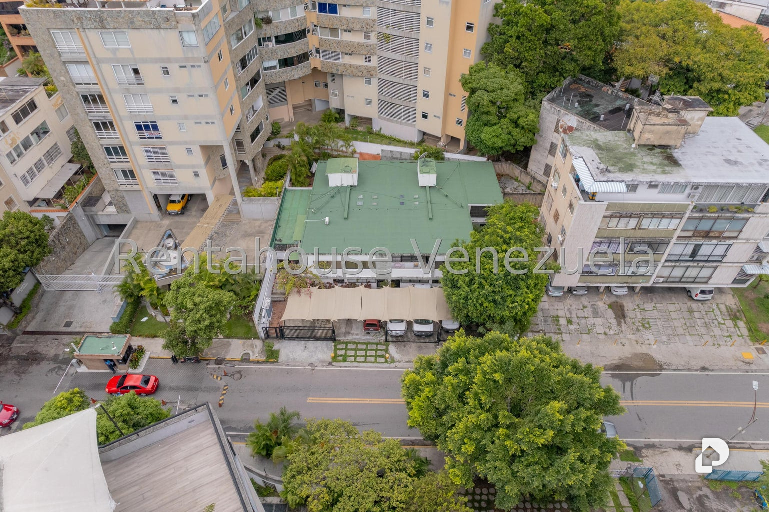 Casa en Los Naranjos de las Mercedes, Caracas – 1