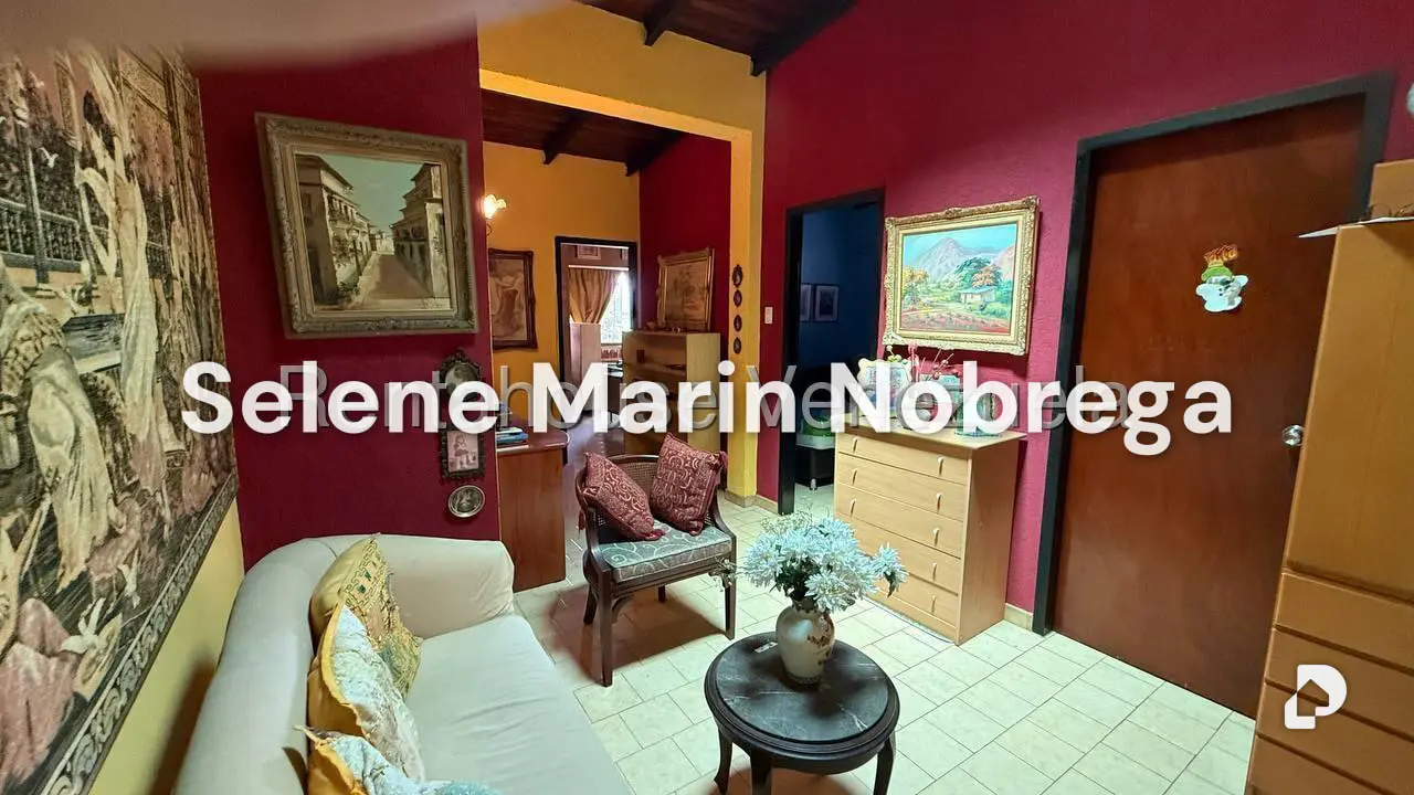 Casa en Los Chorros, Caracas – 12