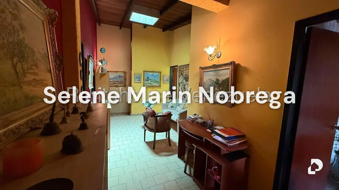 Casa en Los Chorros, Caracas – 11