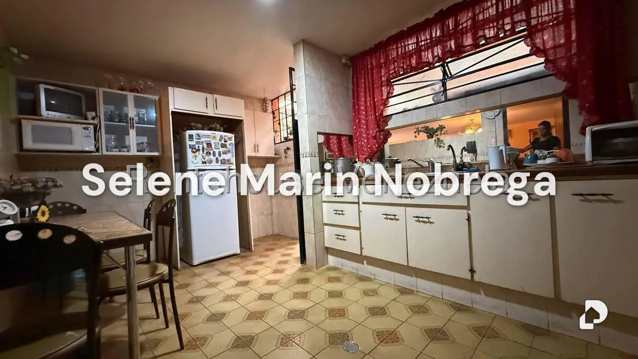 Casa en Los Chorros, Caracas – 24