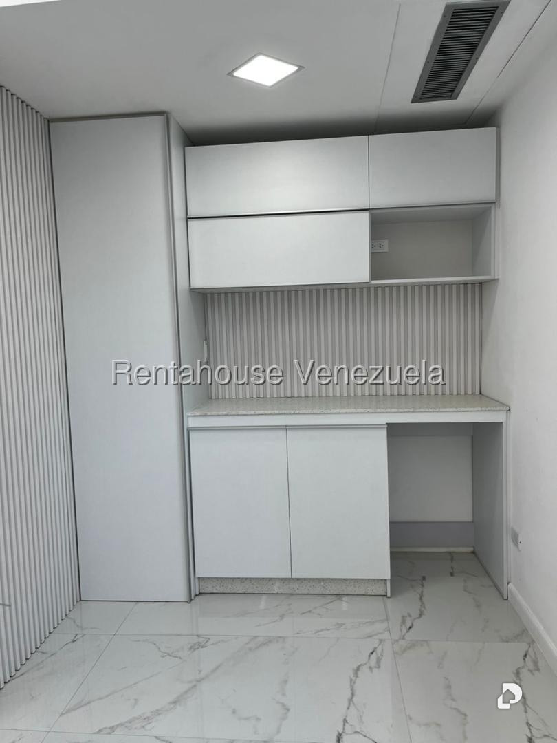 Local comercial en Las Mercedes, Caracas