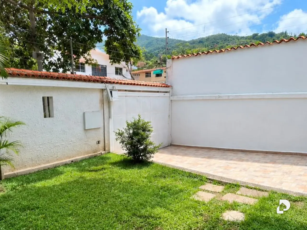 Casa en La Trinidad, Caracas – 13