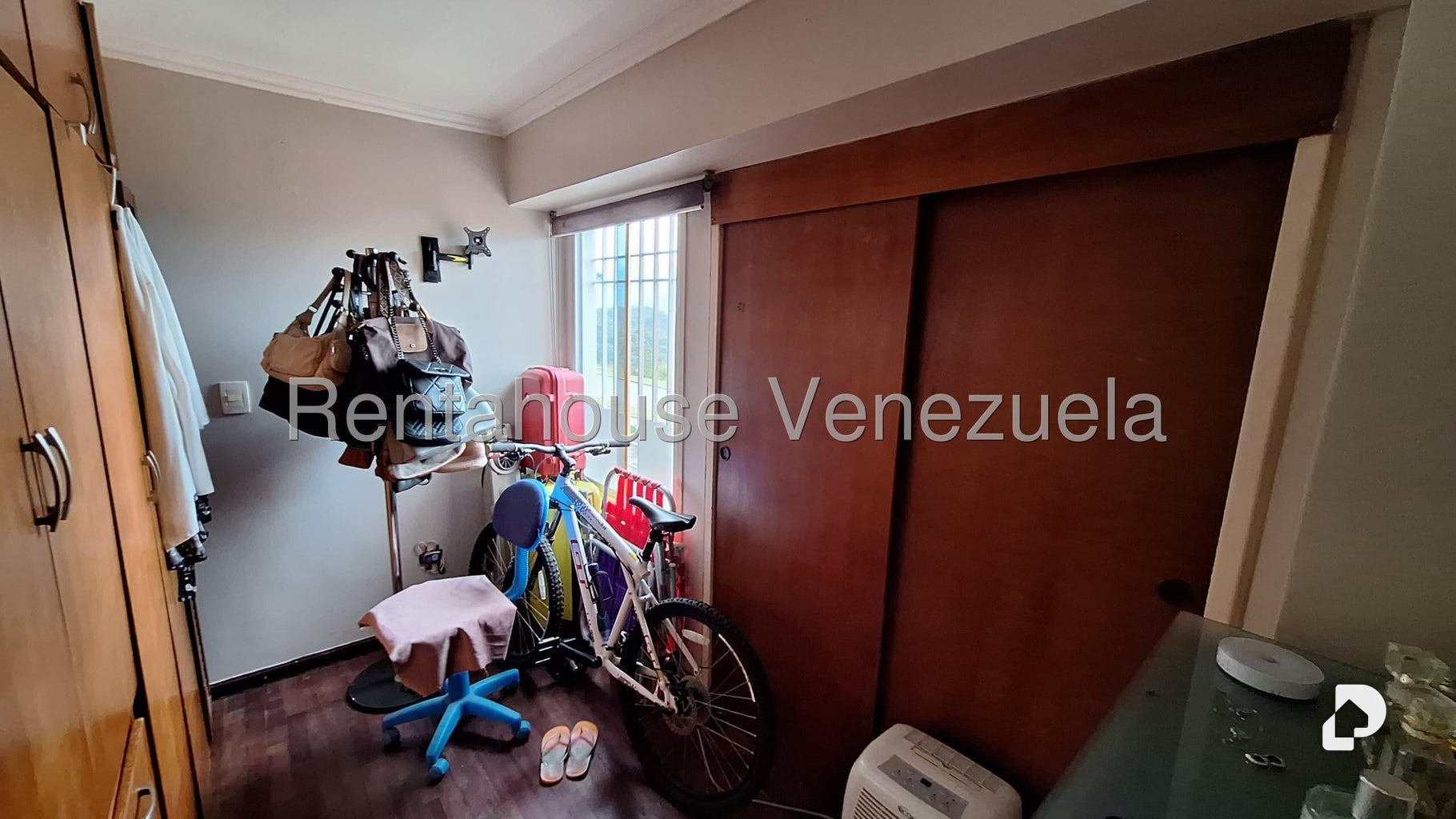 Apartamento en Miravila, Caracas – 14