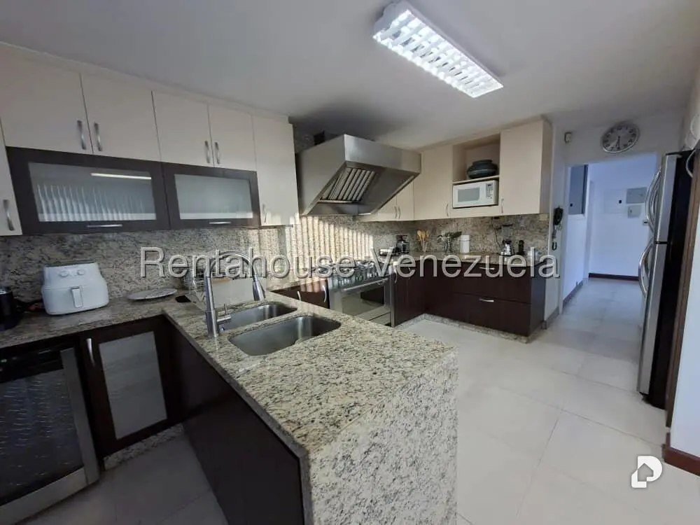 Penthouse en Los Palos Grandes, Caracas – 13
