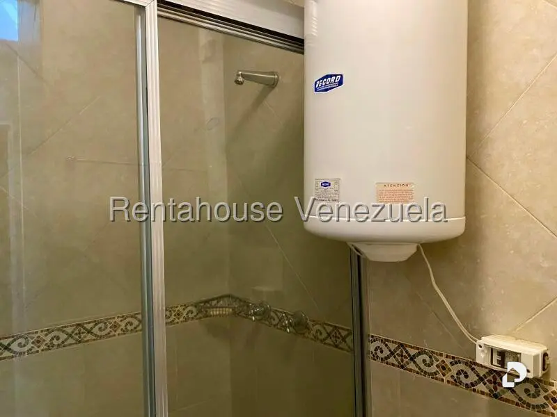 Penthouse en Los Palos Grandes, Caracas – 58