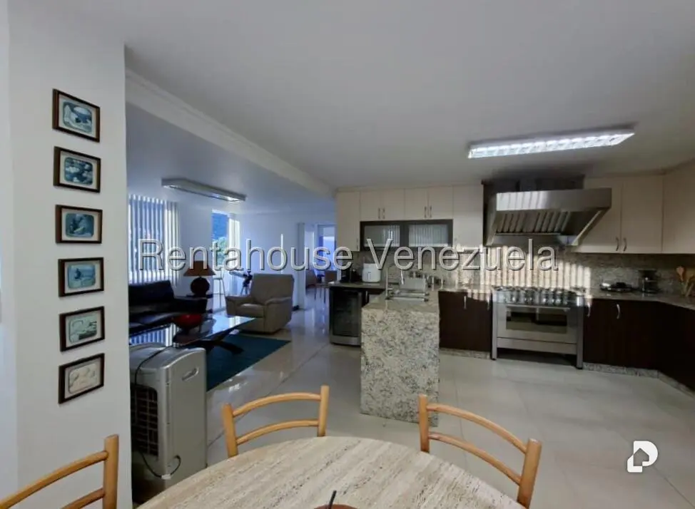 Penthouse en Los Palos Grandes, Caracas – 17