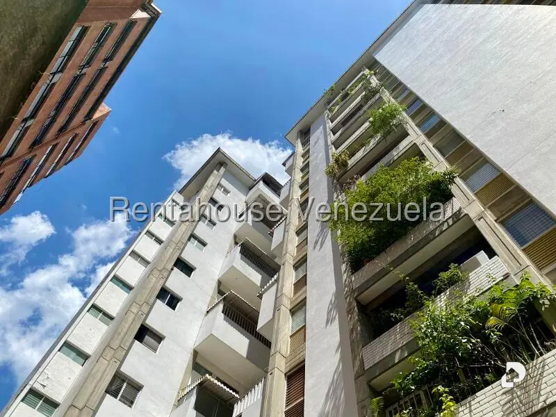 Penthouse en Los Palos Grandes, Caracas – 65