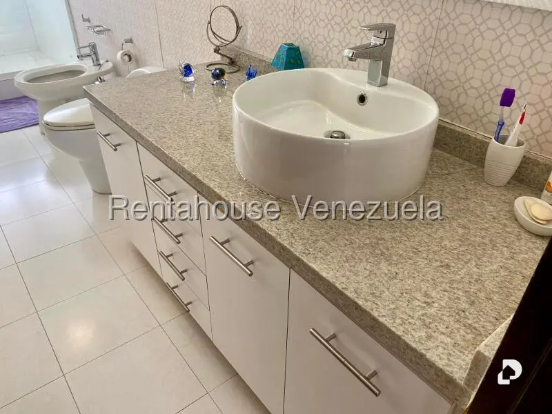 Penthouse en Los Palos Grandes, Caracas – 40