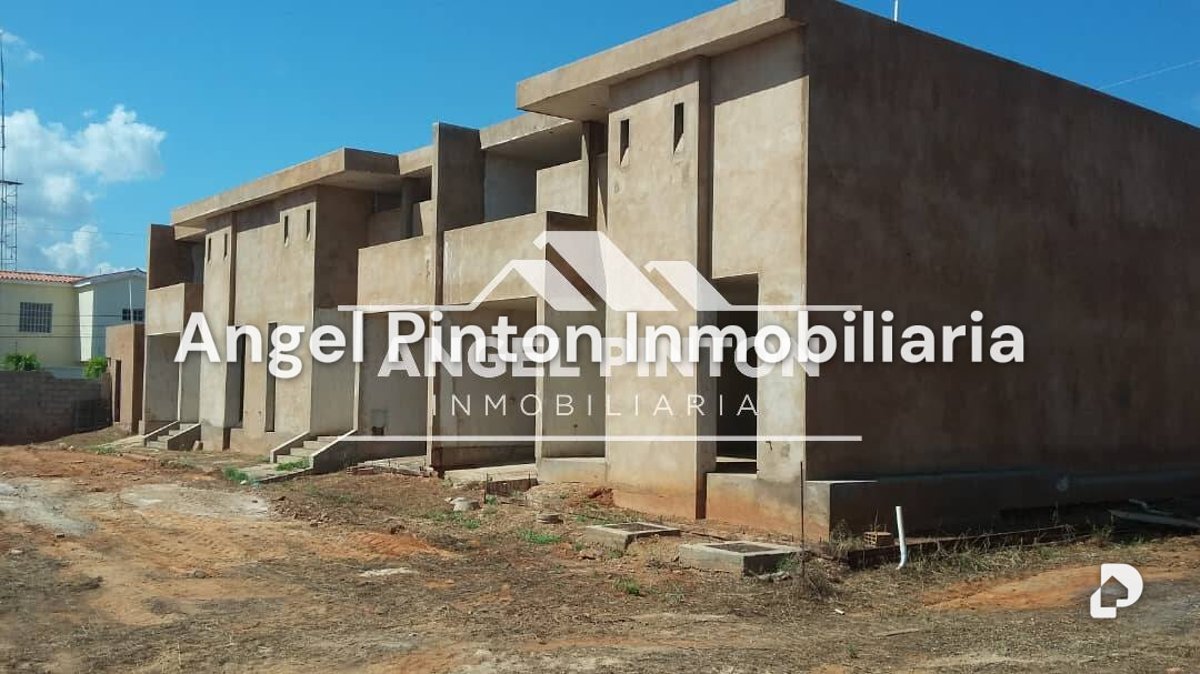 Land in Lago Mar Beach, Maracaibo – 2