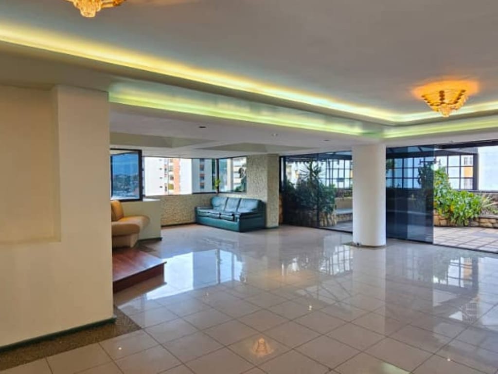 Penthouse en Santa Rosa de Lima, Caracas - 1