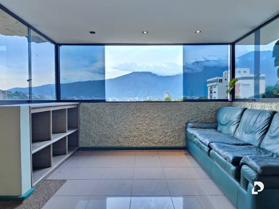 Penthouse en Santa Rosa de Lima, Caracas – 3