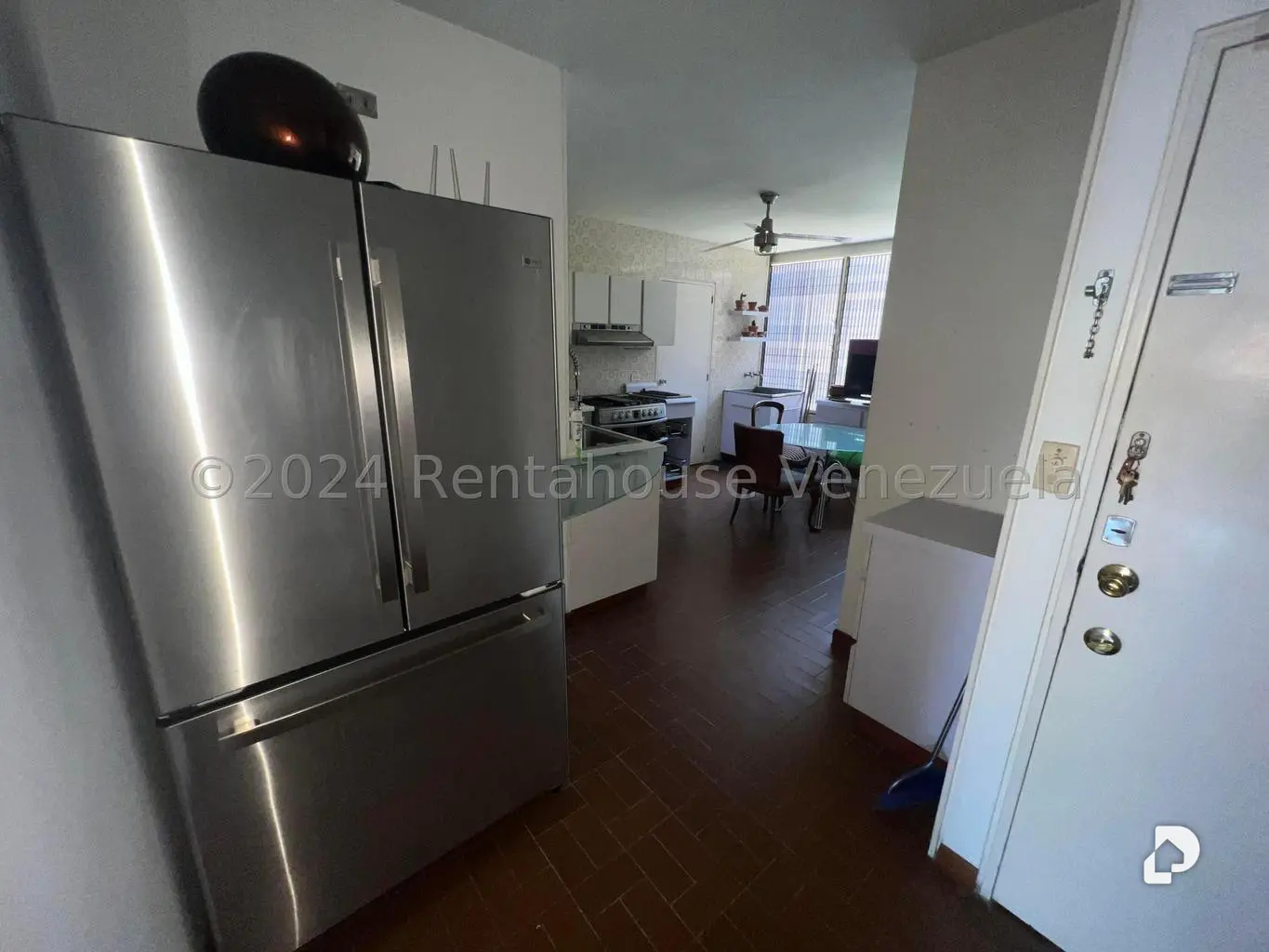 Apartamento en Lomas de Las Mercedes, Caracas – 18