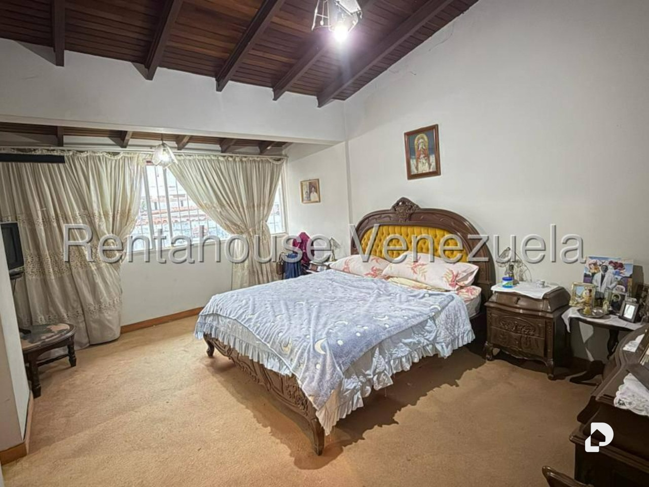 Casa en Alto Prado, Caracas – 15