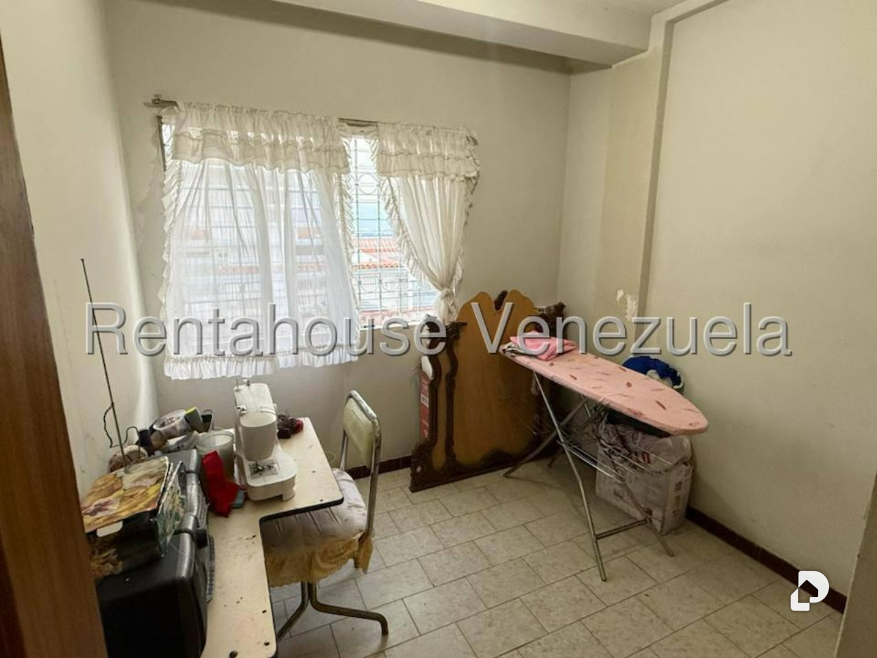Casa en Alto Prado, Caracas – 14