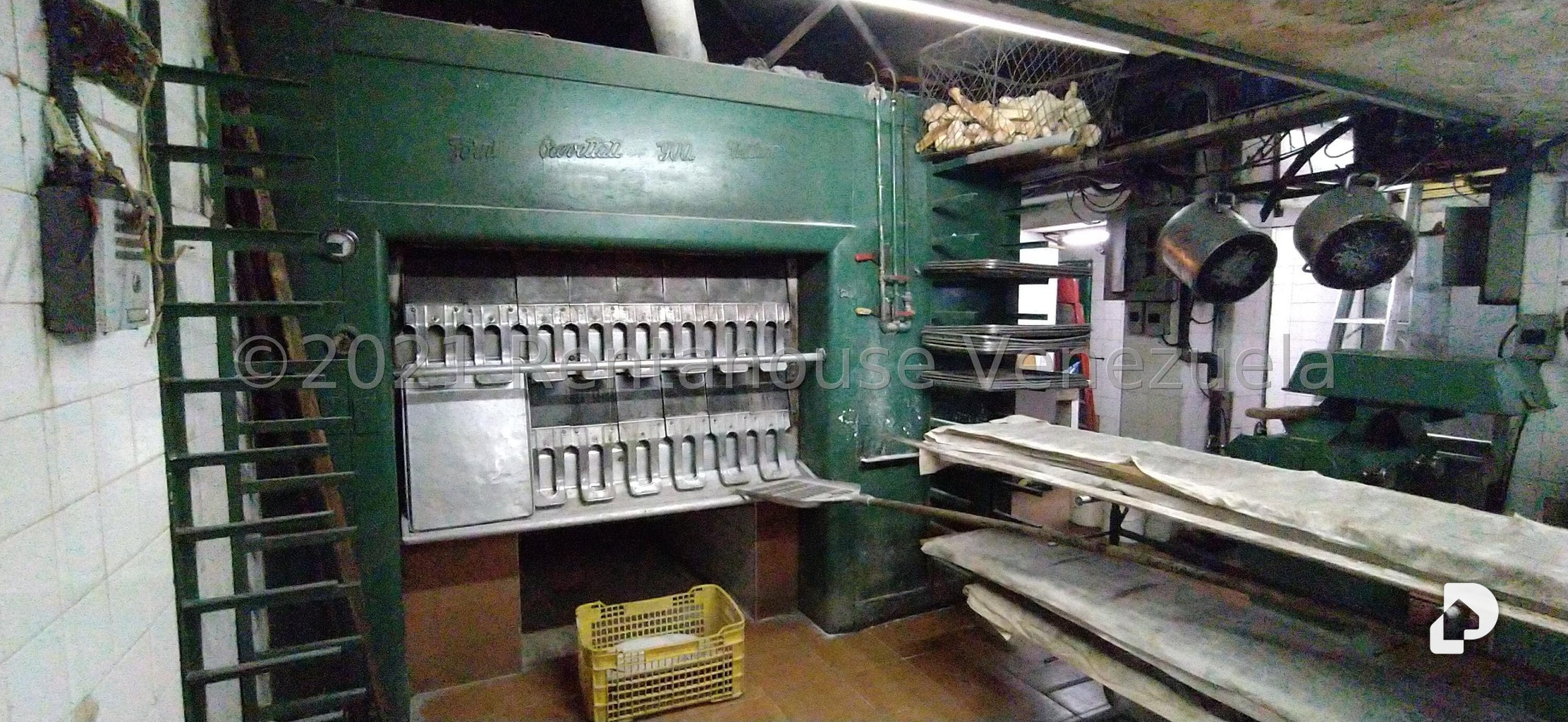 Local comercial en Las Acacias, Caracas – 21