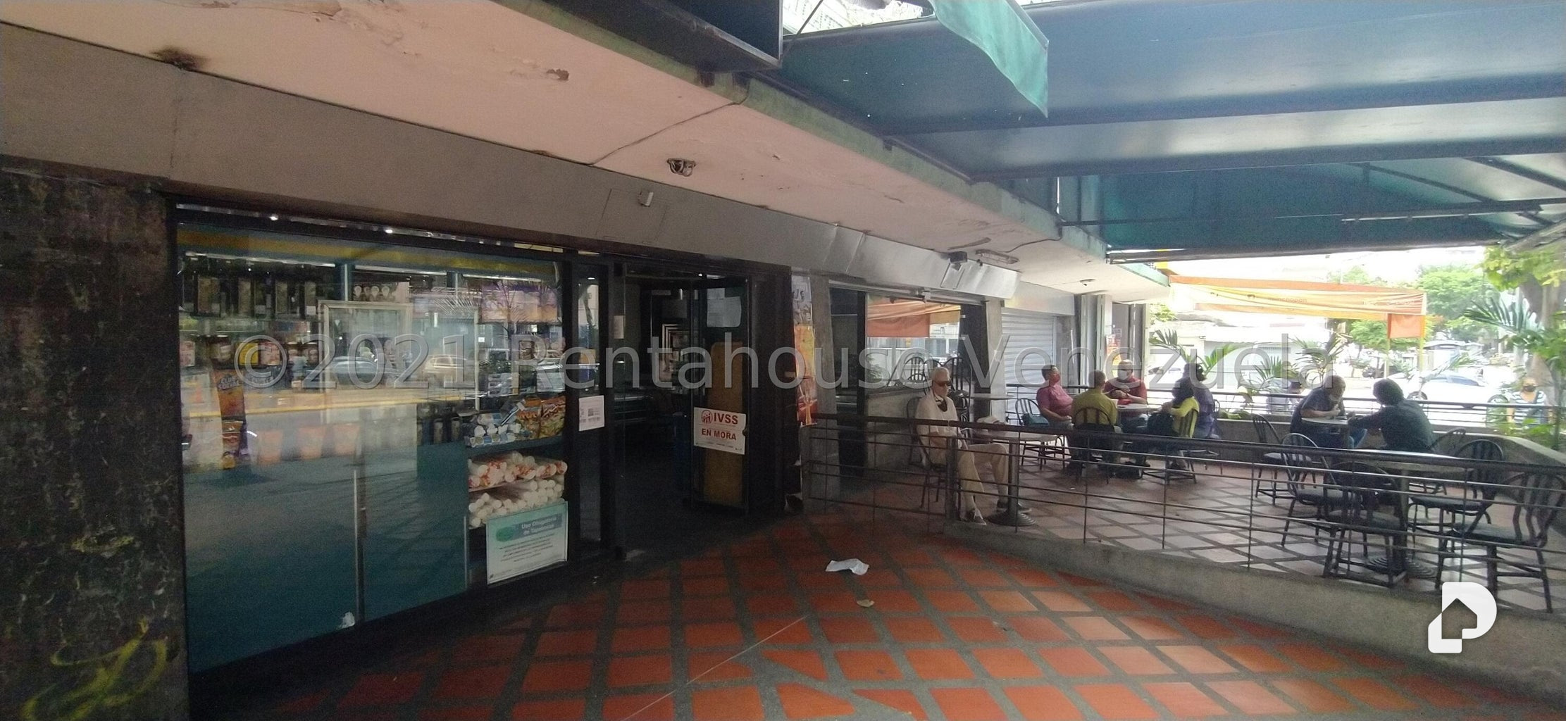 Local comercial en Las Acacias, Caracas – 4